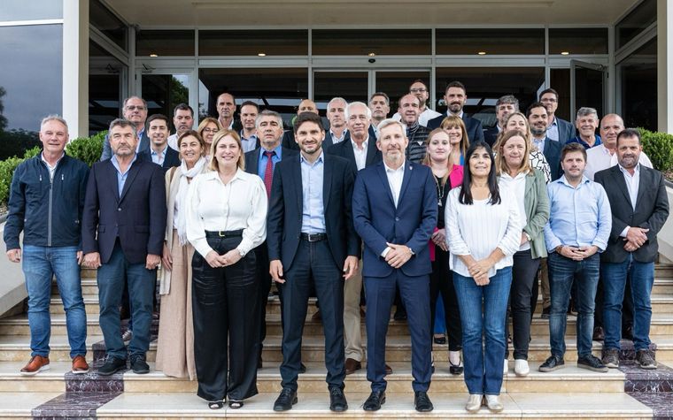 Maximiliano Pullaro y Rogelio Frigerio se reunieron este miércoles con sus futuros gabinetes