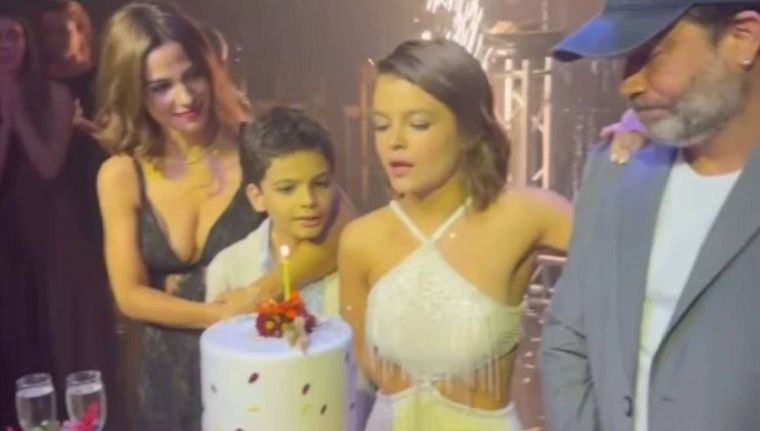 Muna Pauls celebró sus soñados 15 años.
