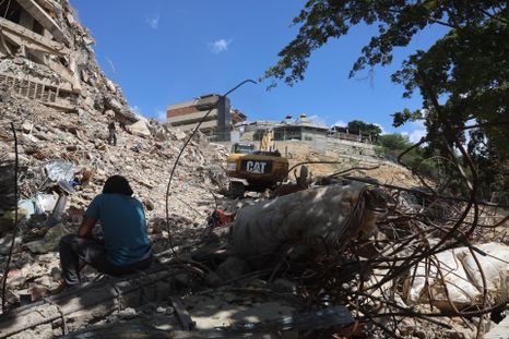 venezuela, bajo los escombros: ¿como esta hoy el pais tras los terremotos? venezuela, bajo los escombros: ¿como esta hoy el pais tras los terremotos?