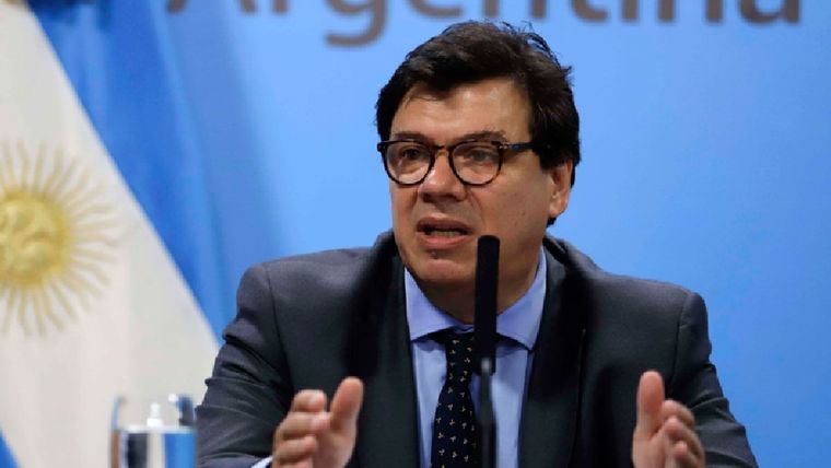 El ministro de Trabajo había adelantado la posibilidad de un aumento por decreto