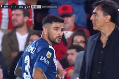 El aparente insulto de Gómez a Quinteros. Foto: Captura TNT Sports