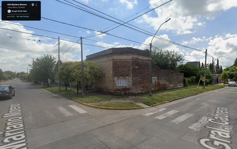 La construcción abandonada en la que encontraron a la joven que desapareció el lunes al mediodía en Colonia Caroya. La construcción abandonada en la que encontraron a la joven que desapareció el lunes al mediodía en Colonia Caroya.