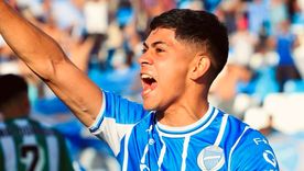 Mateo Mendoza fue suplente ante Atlético Tucumán. Mateo Mendoza fue suplente ante Atlético Tucumán.