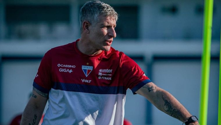 Martín Palermo dejó de ser el DT de Fortaleza. Martín Palermo dejó de ser el DT de Fortaleza.