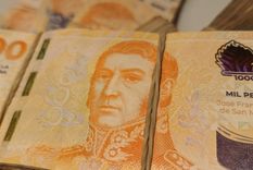 Aumento para personal de Fuerzas Armadas y de la Policía de Establecimientos Navales. Foto: Walter Moreno/MDZ. Fotografía con Moto G32