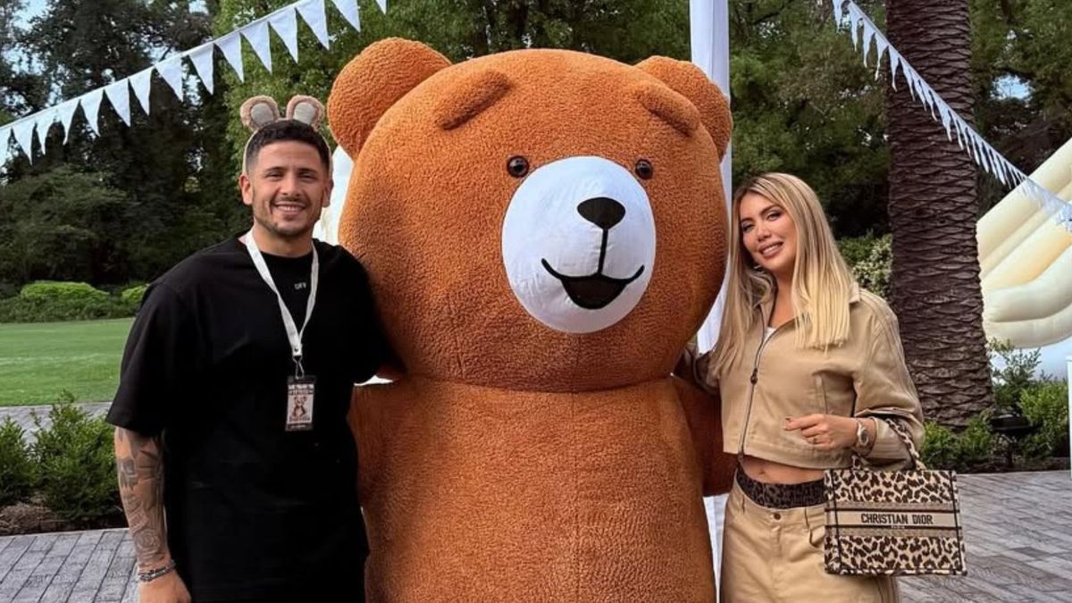 Martín Migueles subió una foto íntima junto a Wanda Nara en la cama y sorprendió a todos: 