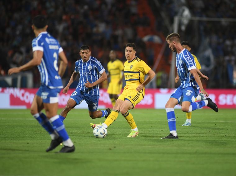 El Tomba cayó con Boca en el Malvinas. Foto: Télam