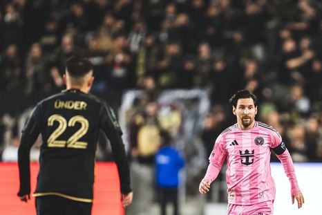 Más allá del atractivo de ver a Lionel Messi en acción en el estreno del Mundial de Clubes, la FIFA está en alerta por el flojo ritmo de venta de entradas en Miami. Más allá del atractivo de ver a Lionel Messi en acción en el estreno del Mundial de Clubes, la FIFA está en alerta por el flojo ritmo de venta de entradas en Miami.