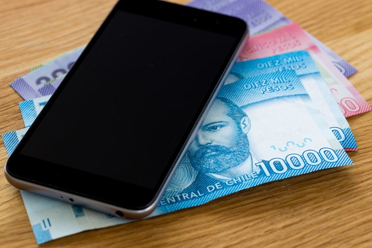 El precio neto de los teléfonos de gama alta (iPhone y Samsung Ultra) sigue siendo el gran atractivo de Chile. El precio neto de los teléfonos de gama alta (iPhone y Samsung Ultra) sigue siendo el gran atractivo de Chile.