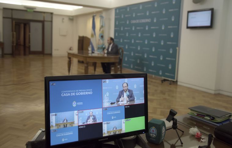 Los docentes podrán hacer el trámite en forma virtual.