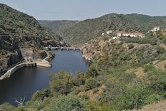 Los senderos que bordean Salto de Castro prometen convertirse en atracciones clave del proyecto. Foto: Maps Los senderos que bordean Salto de Castro prometen convertirse en atracciones clave del proyecto. Foto: Maps