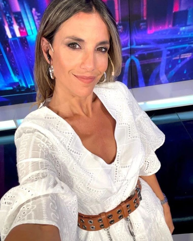 Belén Ludueña enseña cómo combinar un mismo vestido para el verano y el otoño Foto: Instagram
