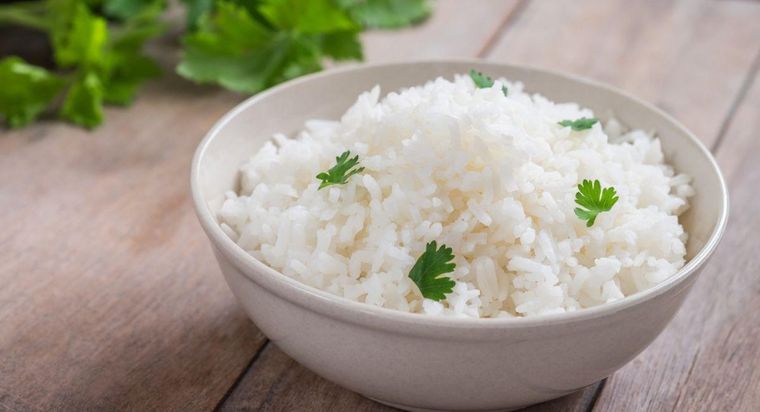 El arroz es una gran fuente de energía para el organismo debido a sus carbohidratos. Foto: Shutterstock El arroz es una gran fuente de energía para el organismo debido a sus carbohidratos. Foto: Shutterstock