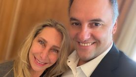 La selfie de Karina Milei con Manuel Adorni tras el escándalo por los viajes. La selfie de Karina Milei con Manuel Adorni tras el escándalo por los viajes.