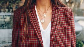 Los accesorios son la clave para elevar cualquier look Foto: Shutterstock