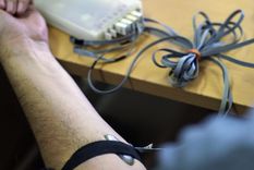 Un aparato puede convertir señales cardíacas y musculares en música o juegos Foto: UNLP Un aparato puede convertir señales cardíacas y musculares en música o juegos Foto: UNLP