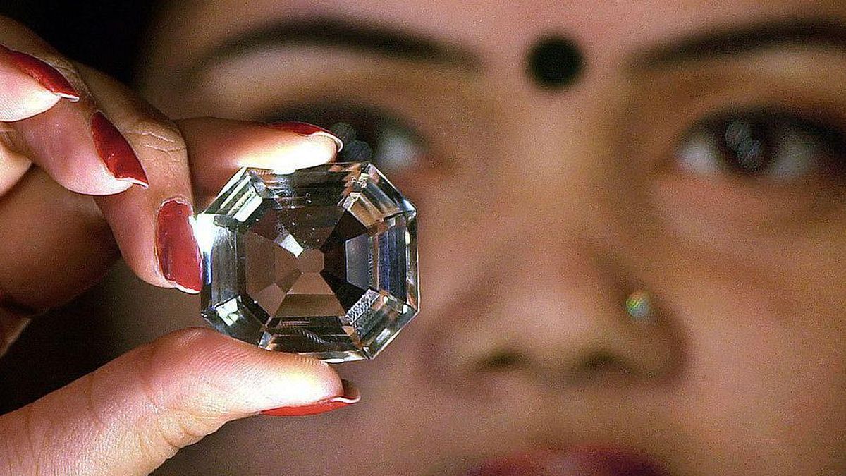 La fascinante historia del Koh-i-Noor, el diamante de la Casa Real británica que el alcalde de Nueva York dijo debería ser devuelto a India