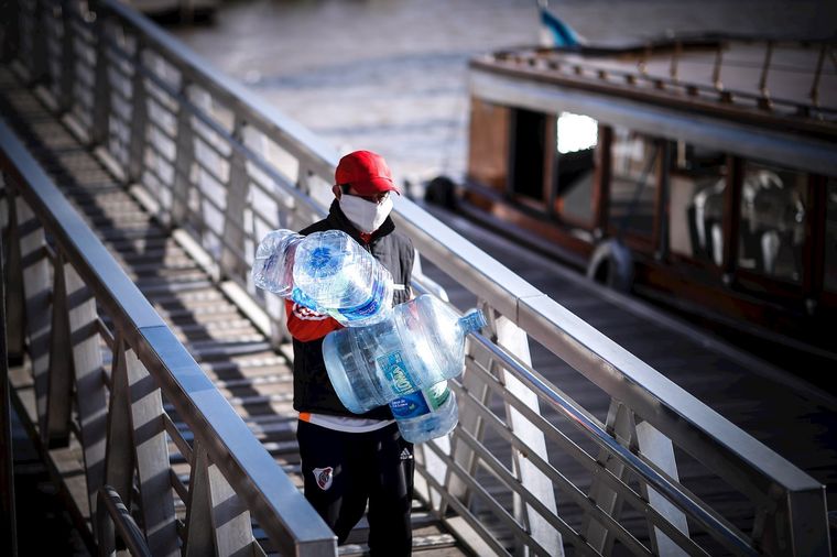 Perder el trabajo es una de las preocupaciones más grandes de los argentinos durante la cuarentena obligatoria.