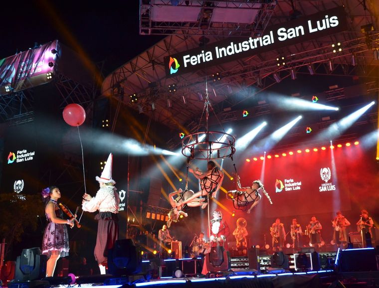 Feria Industrial de San Luis. Con un amplio despliegue, se puso en marcha la Feria Industrial de San Luis. Foto: gentileza G Ferreyra.