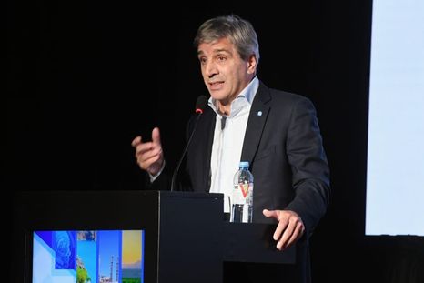 Según anunció el Gobierno Nacional, 4.411 productos no tendrán que pagar retenciones de entre el 3% y el 4,5% sobre el valor de la mercadería. Foto: ALF PONCE MERCADO / MDZ