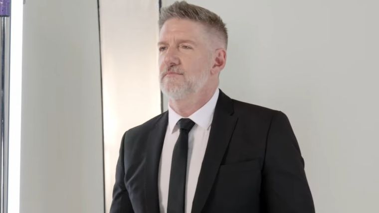 Luis Novaresio llega a A24 junto a una de sus amigas más cercanas del medio. Foto: YouTube @A24com