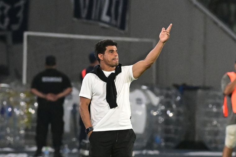 Ibarra no fue a la conferencia de prensa tras la derrota de Boca en Córdoba. Foto: Télam