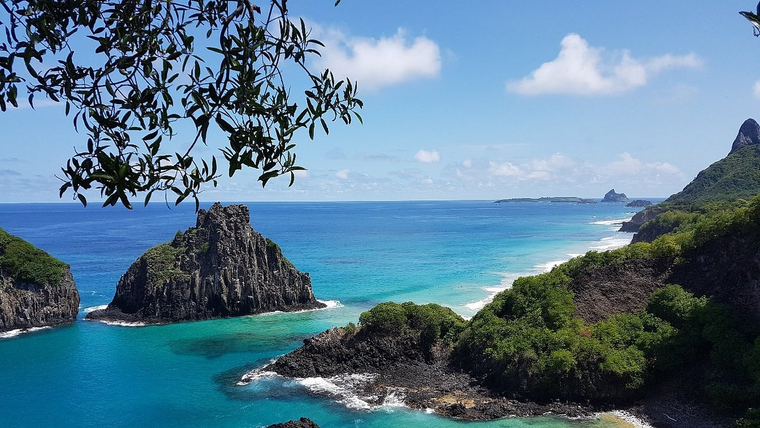 Fernando de Noronha vuelve al podio con Praia do Sancho, elegida por la inteligencia artificial como una joya natural del Atlántico Sur. Fernando de Noronha vuelve al podio con Praia do Sancho, elegida por la inteligencia artificial como una joya natural del Atlántico Sur.