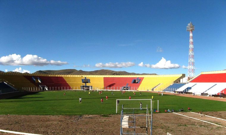 Potosí es casi 300 metros más alto que La Paz Foto: @ca_nacional_potosi