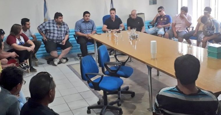 El intendente Ojeda recibió este sábado a vecinos, legisladores y comerciantes.