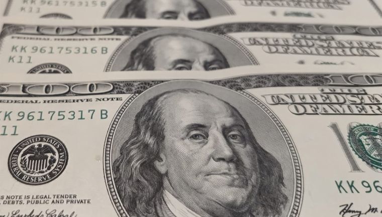 A cuánto cerró el dólar este jueves 30 de enero Foto: Walter Moreno/MDZ