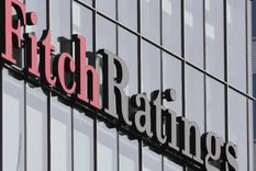 La calificadora de riesgo Fitch Ratings mejoró la calificación de la deuda argentina y generó expectativas sobre el atractivo del país para los inversores.