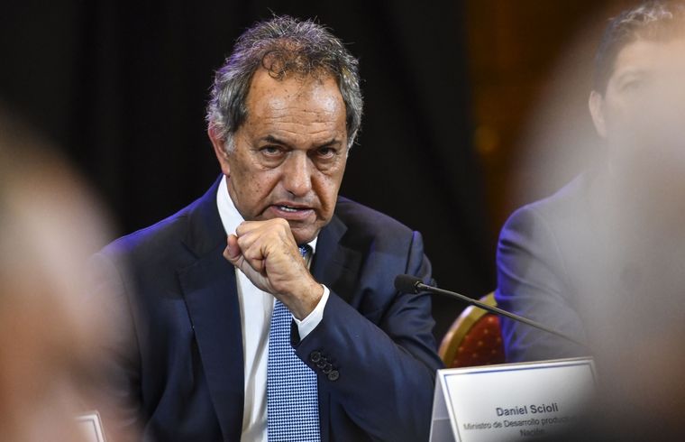 Scioli repudió el accionar policial en Brasil y teme por el banderazo de Boca Foto: Telam