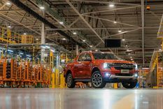 Ford Argentina realizó una nueva donación de una pick-up Ranger fabricada en su Planta de Pacheco, en esta oportunidad, a la Escuela “Ing. y Dr. Manuel B. Bahía”