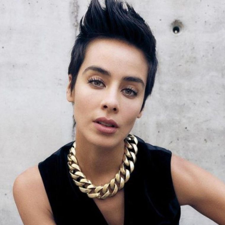 Esmeralda Pimentel fue captada con su nuevo amor.