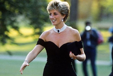 Lady Di deslumbraba no solo por su carisma, sino también por los hermosos trajes que vestía. Foto: instagram: lady.diana._