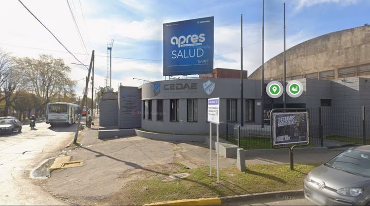 Un trágico accidente ocurrido en el club Argentino de Quilmes dejó a un niño de ocho años con muerte cerebral.&nbsp;