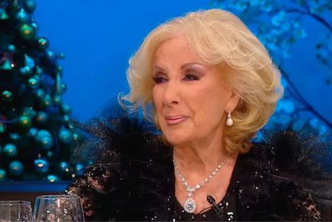 Mirtha Legrand cumplirá sus 100 años consolidada como la figura de mayor vigencia. / Captura Eltrece Mirtha Legrand cumplirá sus 100 años consolidada como la figura de mayor vigencia. / Captura Eltrece
