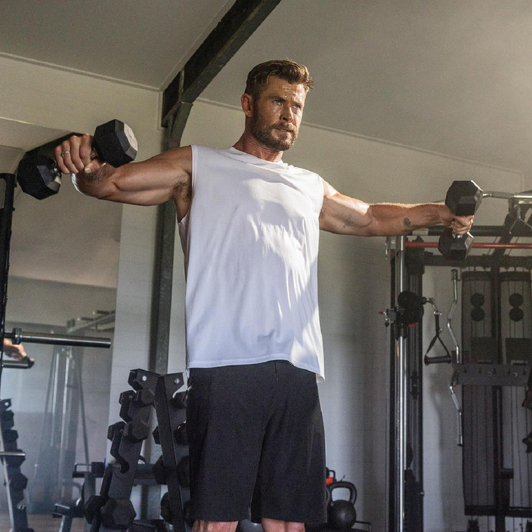 La brutal rutina de entrenamiento de Chris Hemsworth Chris Hemsworth suele mostrar sus entrenamientos en redes sociales. Foto: Instagram