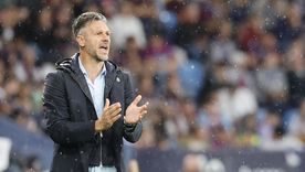 Martín Demichelis reconoció el difícil momento del Mallorca y pidió disculpas a los hinchas tras la derrota ante Levante. Martín Demichelis reconoció el difícil momento del Mallorca y pidió disculpas a los hinchas tras la derrota ante Levante.