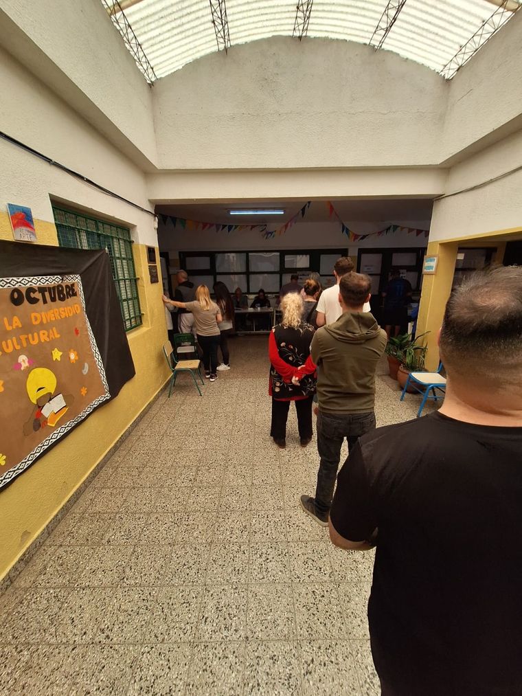 Cómo será el dictado de clases este lunes tras las elecciones. Foto: Florencia Arbeleche/MDZ