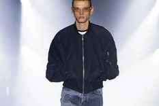 Conoce una de las prendas que revoluciona el 2024 por sus críticas Foto: JordanLuca