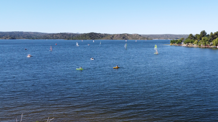 Este embalse está a menos de una hora de la ciudad de San Luis Foto: Costa Parador