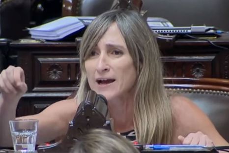 La diputada Mercedes Llano pretende eliminar los gastos de intermediación en las ART del Estado. La diputada Mercedes Llano pretende eliminar los gastos de intermediación en las ART del Estado.