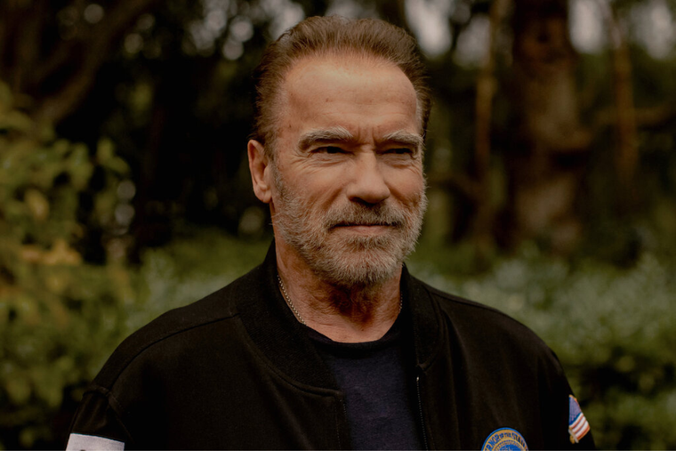 ARNOLD SCHWARZENEGGER FUE DURAMENTE CRITICADO. UN ACTRIZ LO ACUSÓ DE ALGO DESAGRADABLE.