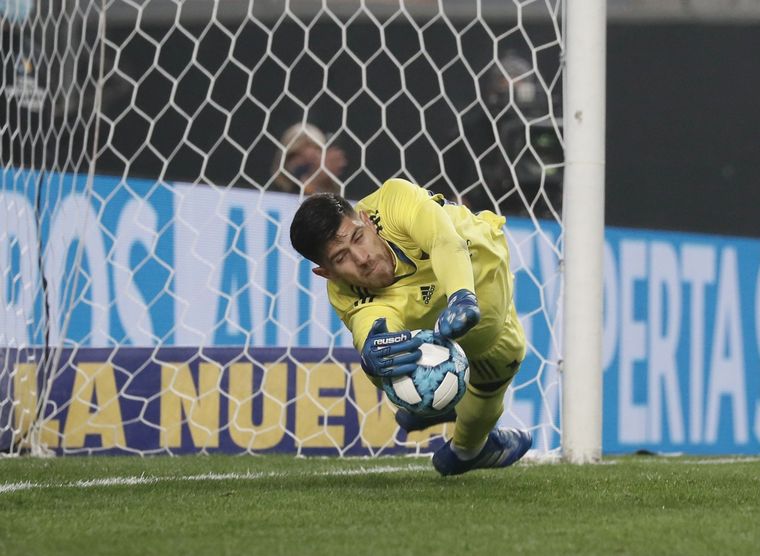 De 24 penales pateados a Agustín Rossi, atajo 11, casi un 50%