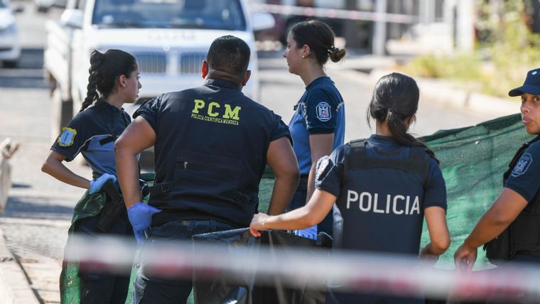 Policía Científica trabajo tras el asesinato (imagen ilustrativa) Foto: Santiago Tagua/MDZ