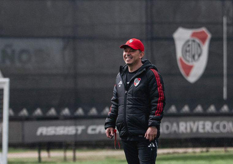El equipo de Marcelo Gallardo confirmó sus tres incorporaciones para los cuartos de final.