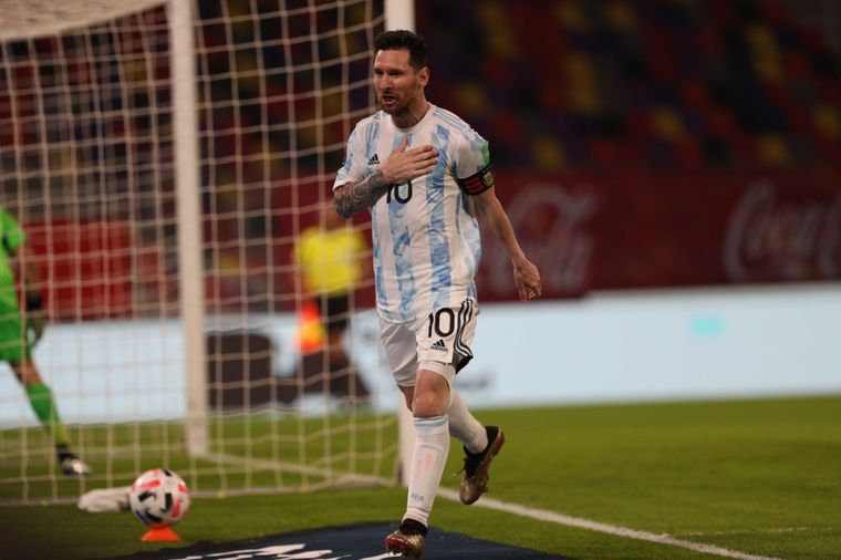 Messi habló del empate y recordó al Diego. Foto: @Argentina