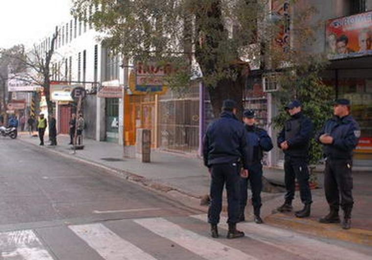 Los vendedores se quejan de la medida. Foto: MDZ