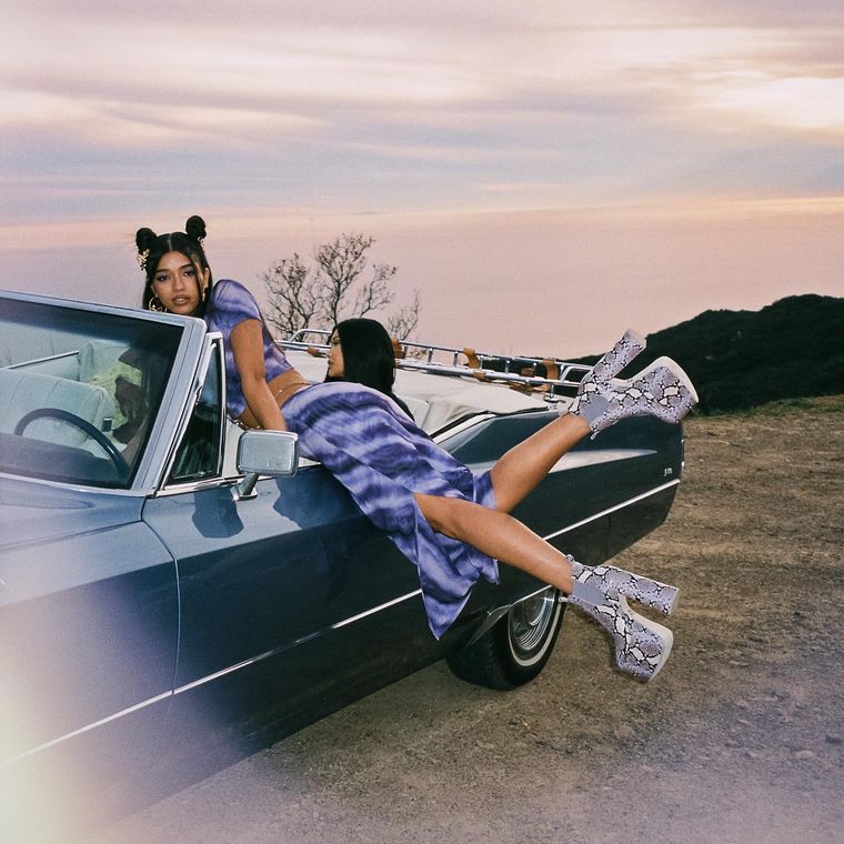 El estilo Bratz es tendencia en calzado 2022 Foto: Instagram